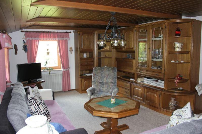 Ferienwohnung Sattler Neukirchen am Teisenberg Dış mekan fotoğraf